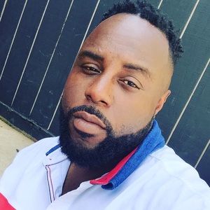 Meet your Posher, Clarence